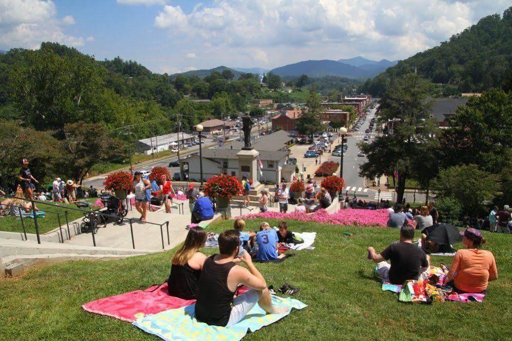 Blue Ridge Inn Sylva Ngoại thất bức ảnh